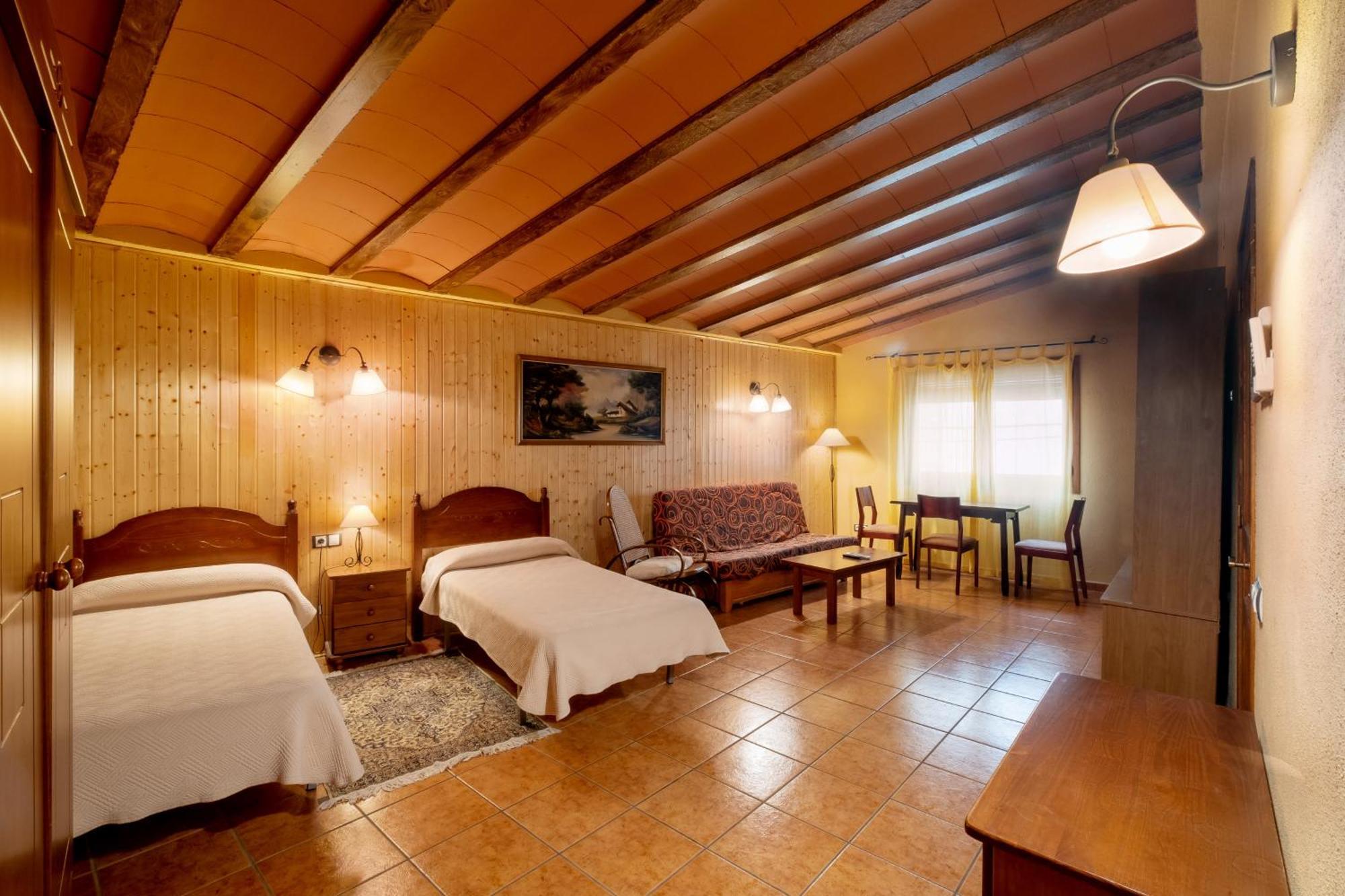 Rural Jorda Guest House Rodonya Luaran gambar